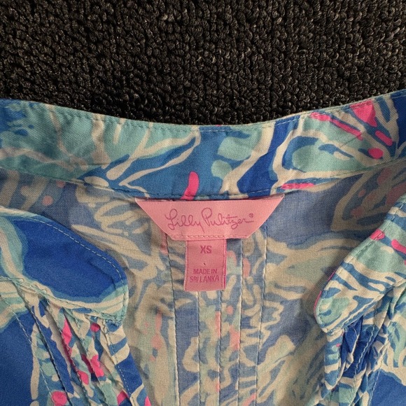 Lilly Pulitzer Blue Shell Starfish Print Womens XS Pintuck Rayon Tunic Top - Picture 4 of 7